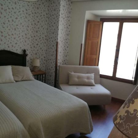 Hostal El Resbalon Cervera De Pisuerga Exterior foto